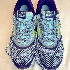 Women’s Brooks Revel Running Training shoes 9.5 Blue/ Green